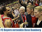 Bayerns Basketballer siegten gegen den Tabellenersten nach 2 Verlängerungen: FC Bayern vs Brose Baskets Bamberg am 15.04.2012 (©Foto: Martin Schmitz)